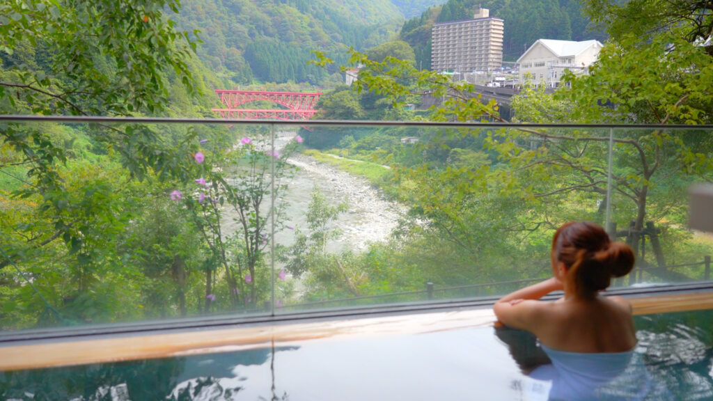 #33 トロッコ電車がつなぐ黒部峡谷と温泉街